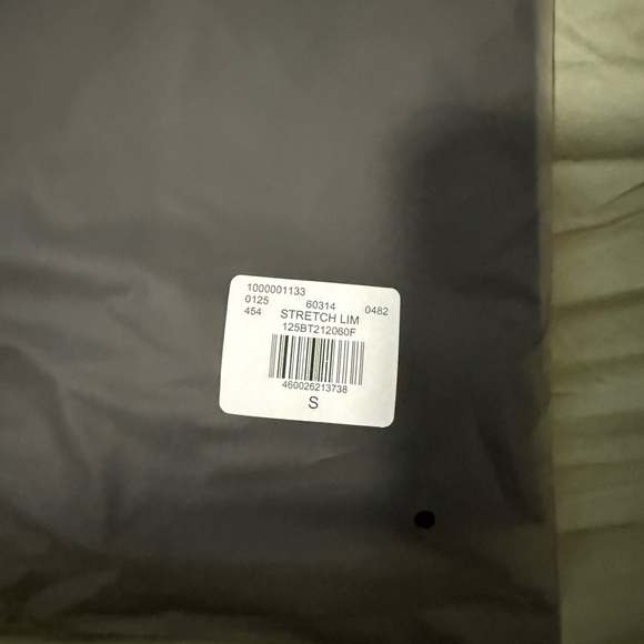 Essentials Fear of God Stretch Limo Tee (Small) - Picture 2 of 2